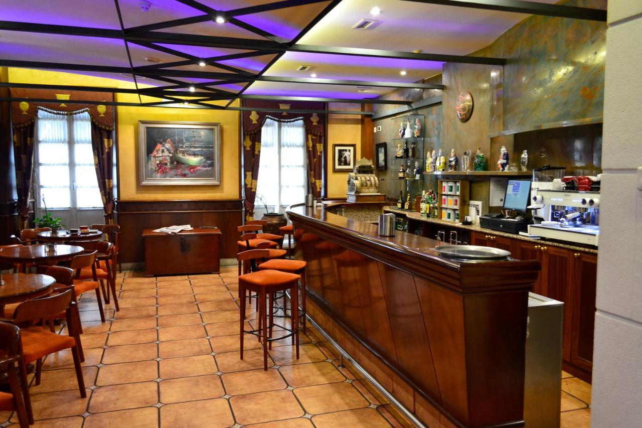 Hotel Alda El Suizo Ферроль Екстер'єр фото
