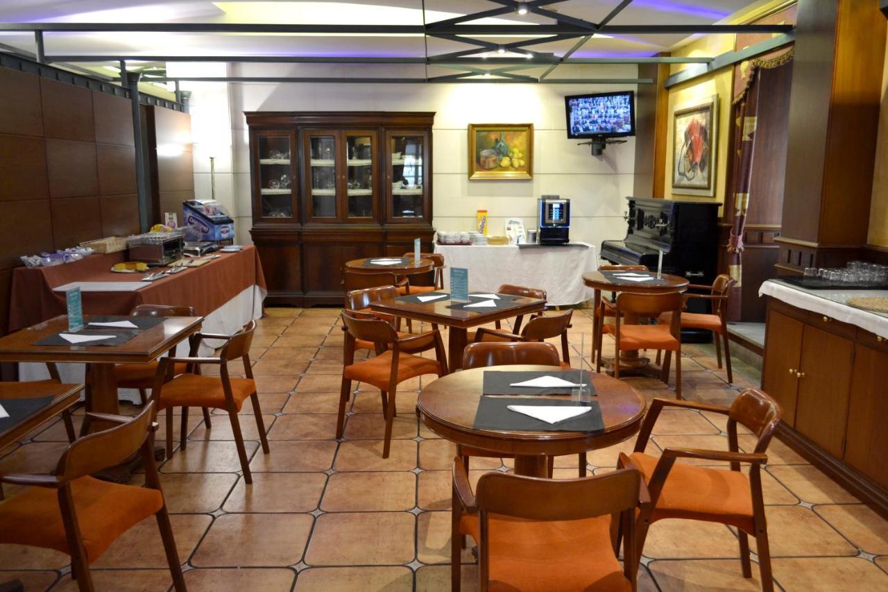 Hotel Alda El Suizo Ферроль Екстер'єр фото