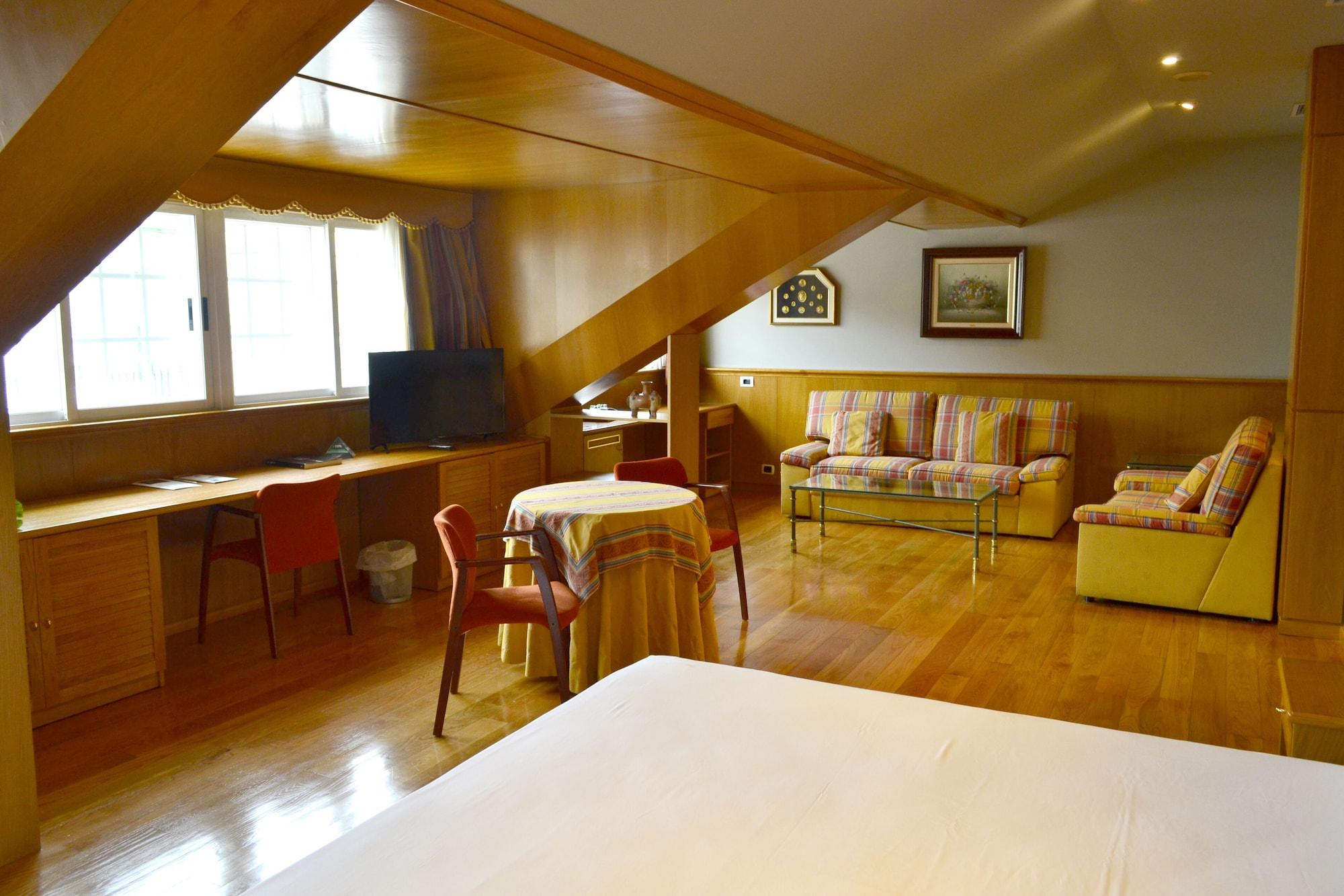 Hotel Alda El Suizo Ферроль Екстер'єр фото